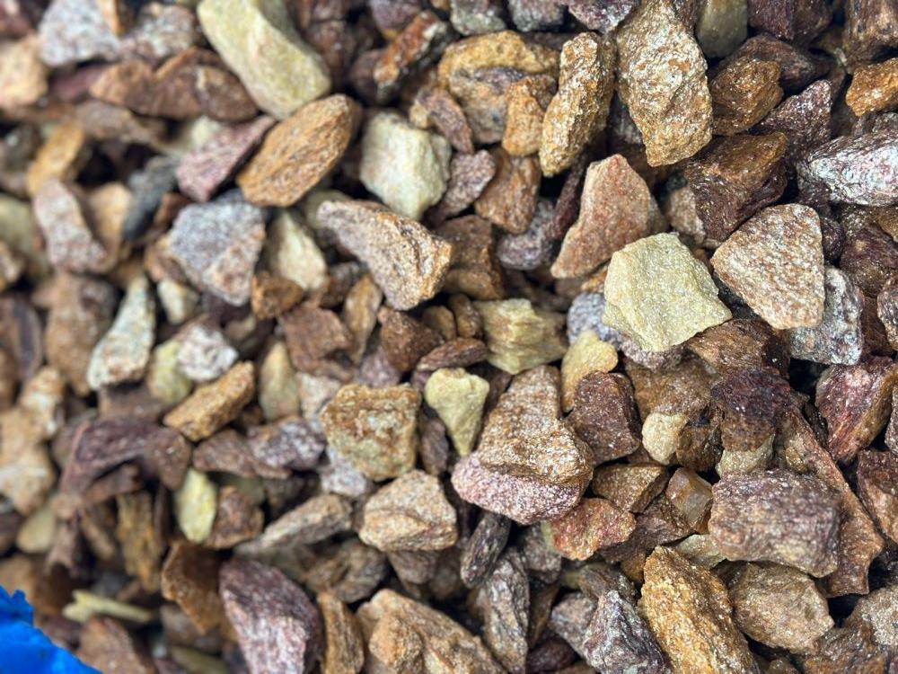 Златолит персиковый декоративная каменная крошка купить в Кировской области