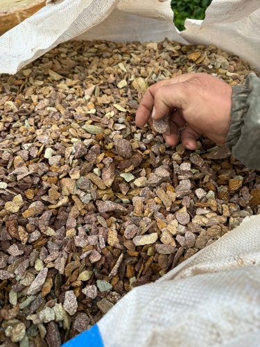 Златолит персиковый декоративная каменная крошка купить в Кировской области