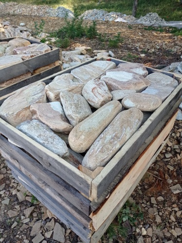 Златолит жёлтый, жёлто-зелёный глыбки и валуны для ланшафтного дизайна купить в Кировской области