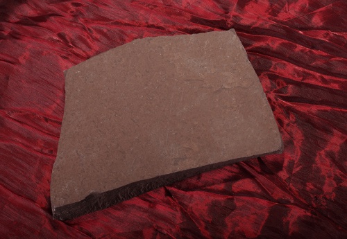 Плитняк лемезит бордовый для цоколя 1,5-2 см купить в Кировской области