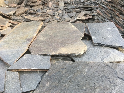 Серицит для облицовки цоколя, отмостки купить в Кировской области