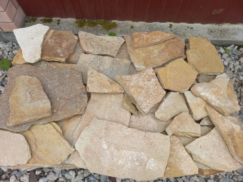 плитняк золотистый для облицовки